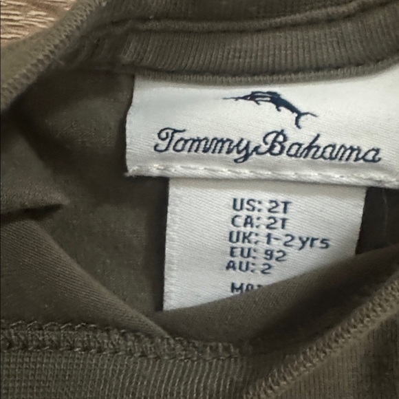 Tommy Bahama Shirt - Picture 2 of 2